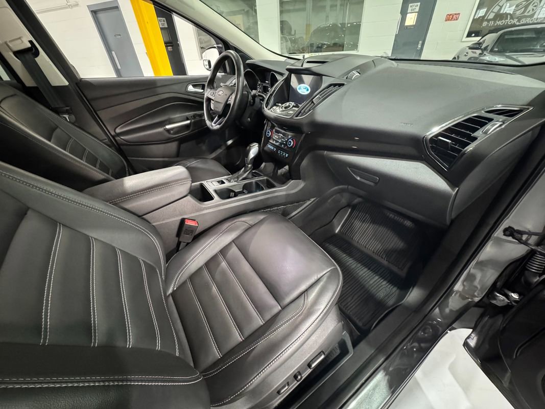 Used 2018 Ford Escape Titanium w/ Ford Safe & Smart Package image 41