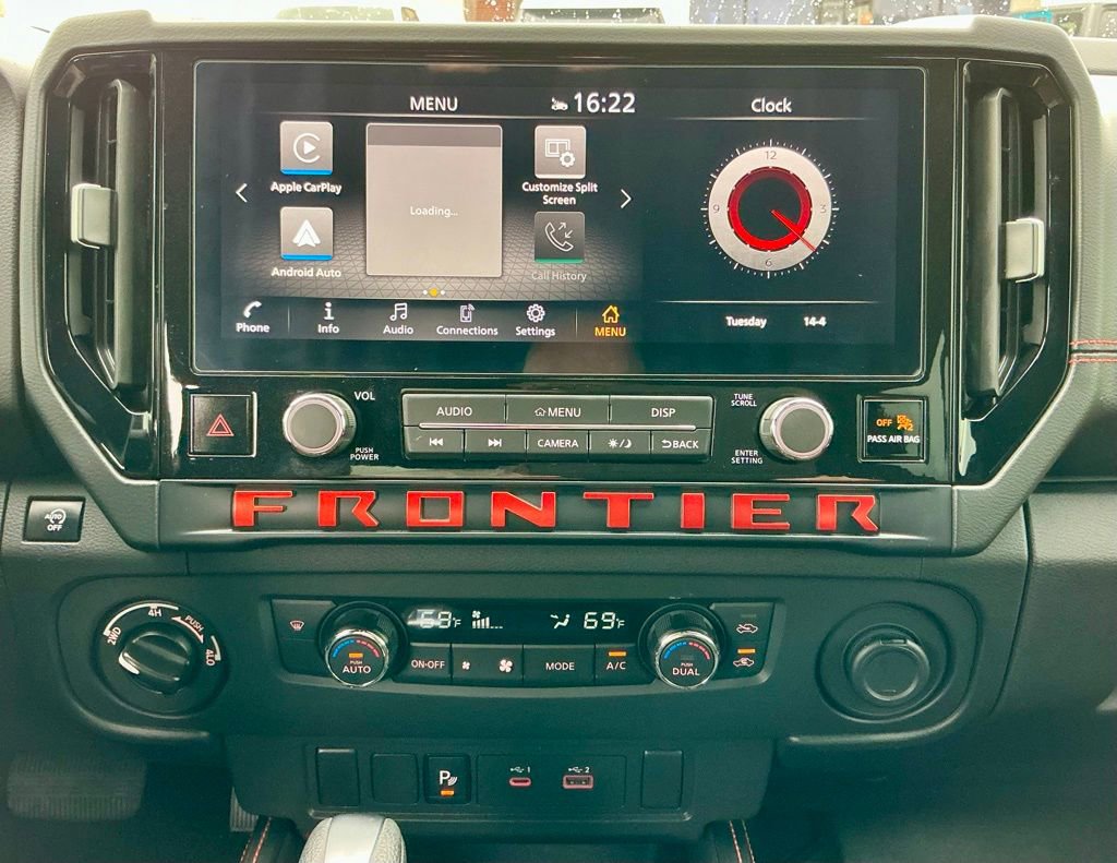 Used 2025 Nissan Frontier PRO-4X AWD/4WD image 34