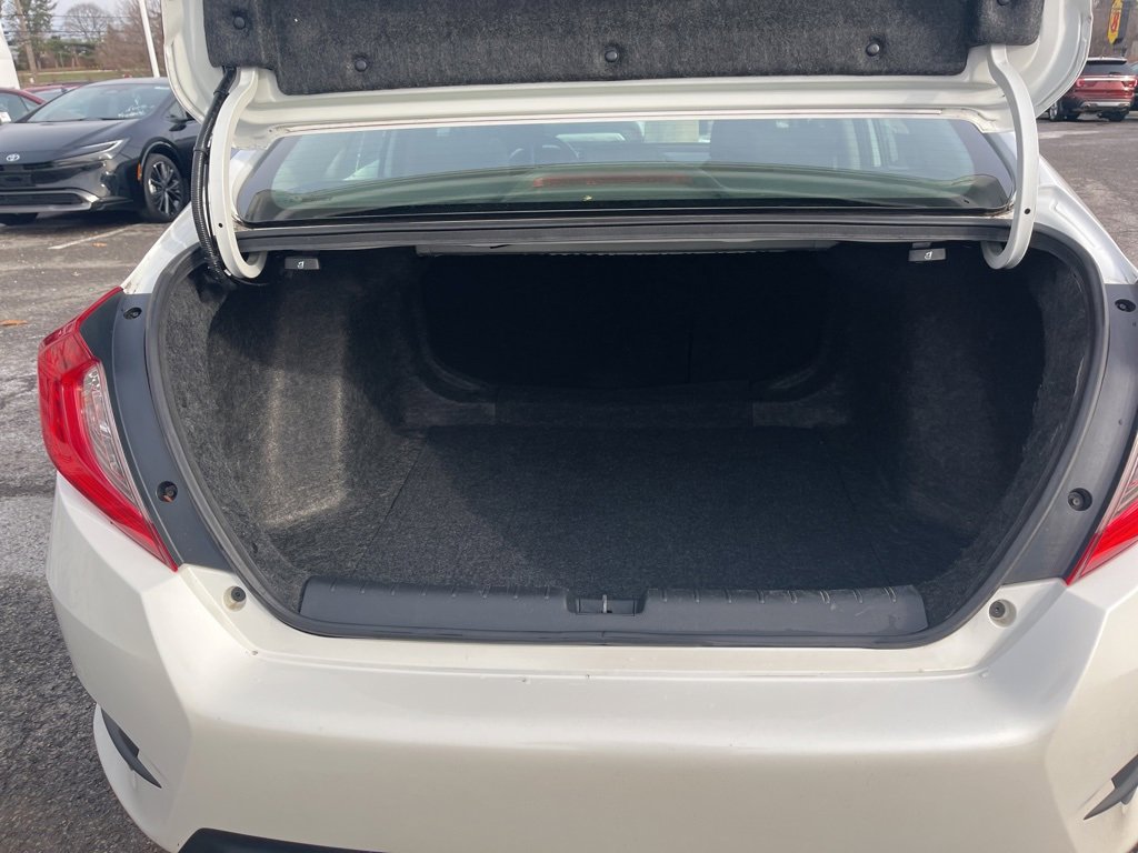 Used 2017 Honda Civic EX image 9