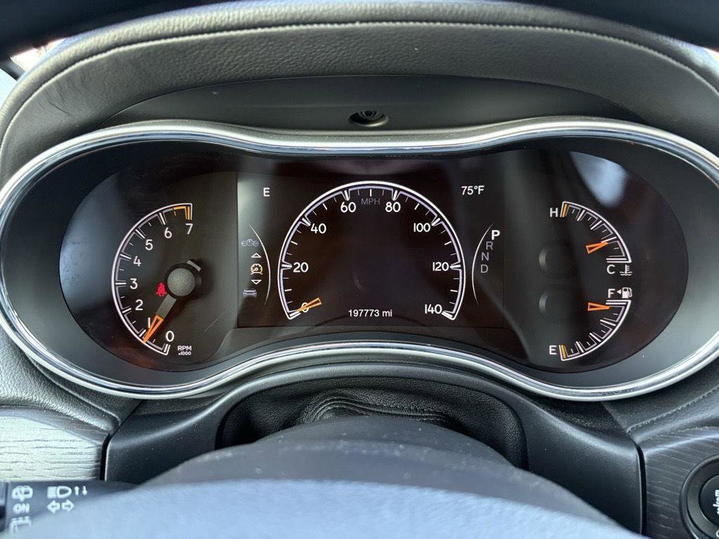 Used 2018 Jeep Grand Cherokee Summit image 14