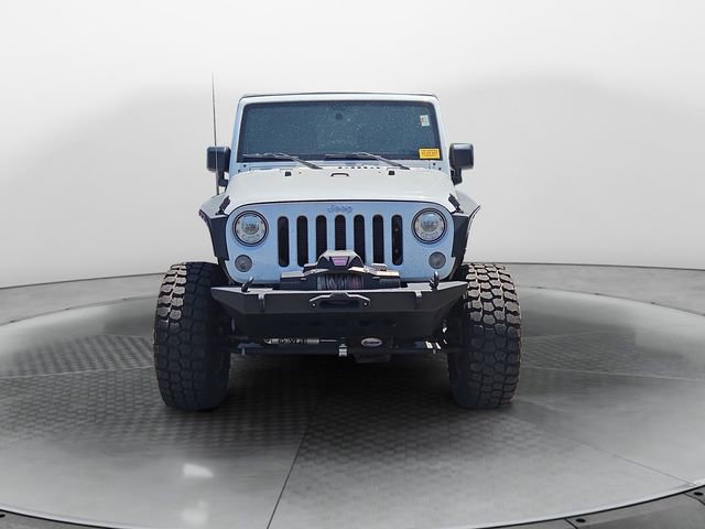 Used 2017 Jeep Wrangler Rubicon w/ Power Convenience Group AWD/4WD image 8