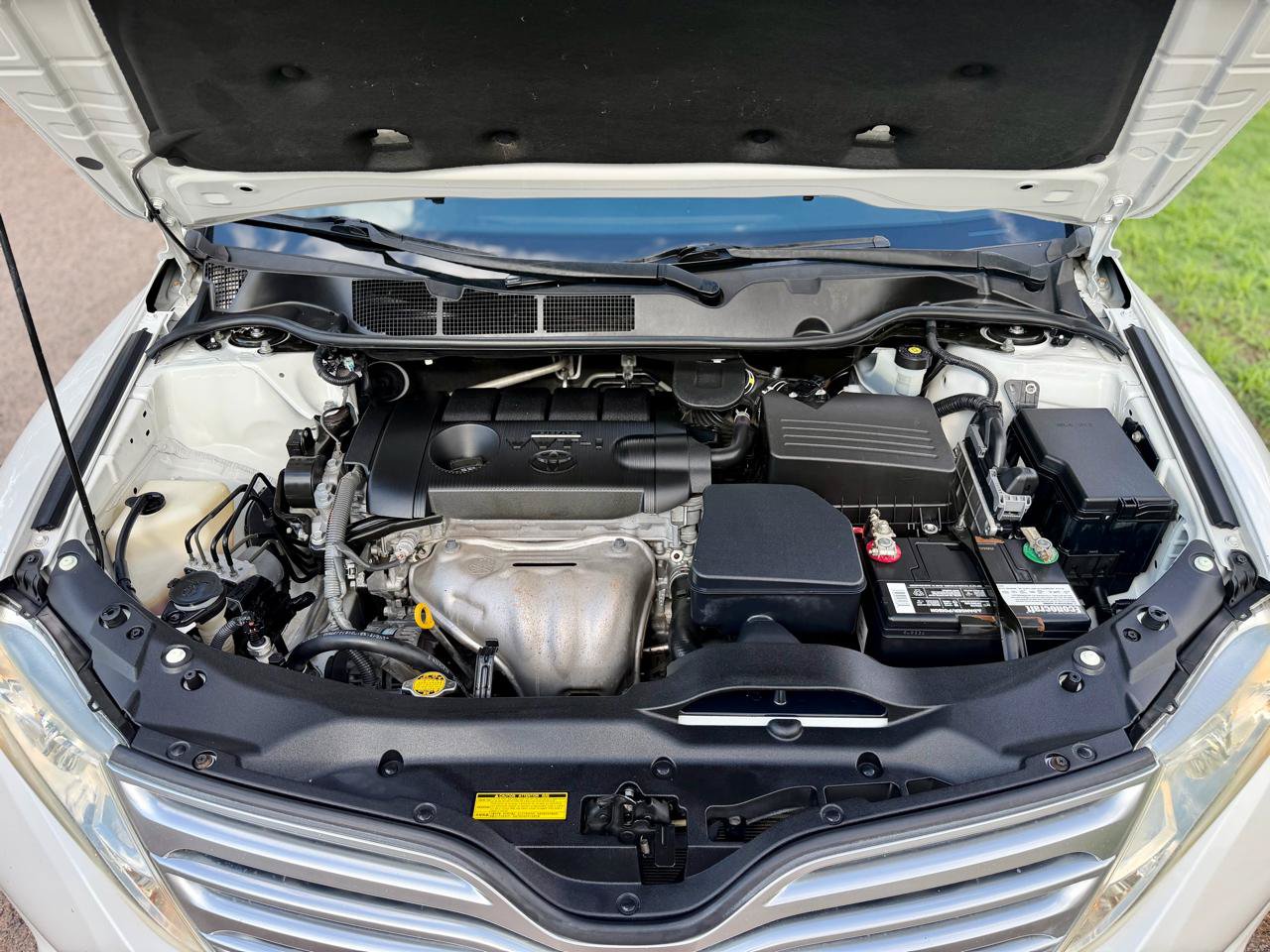 Used 2012 Toyota Venza XLE FWD image 9