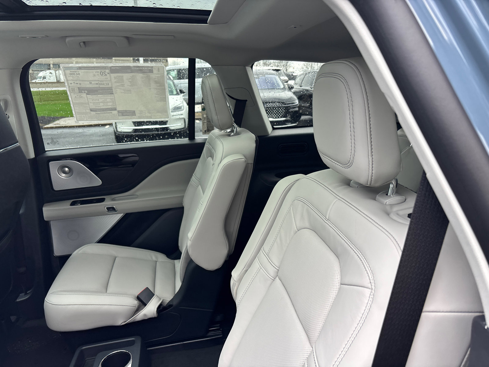 New 2026 Lincoln Aviator Reserve image 26