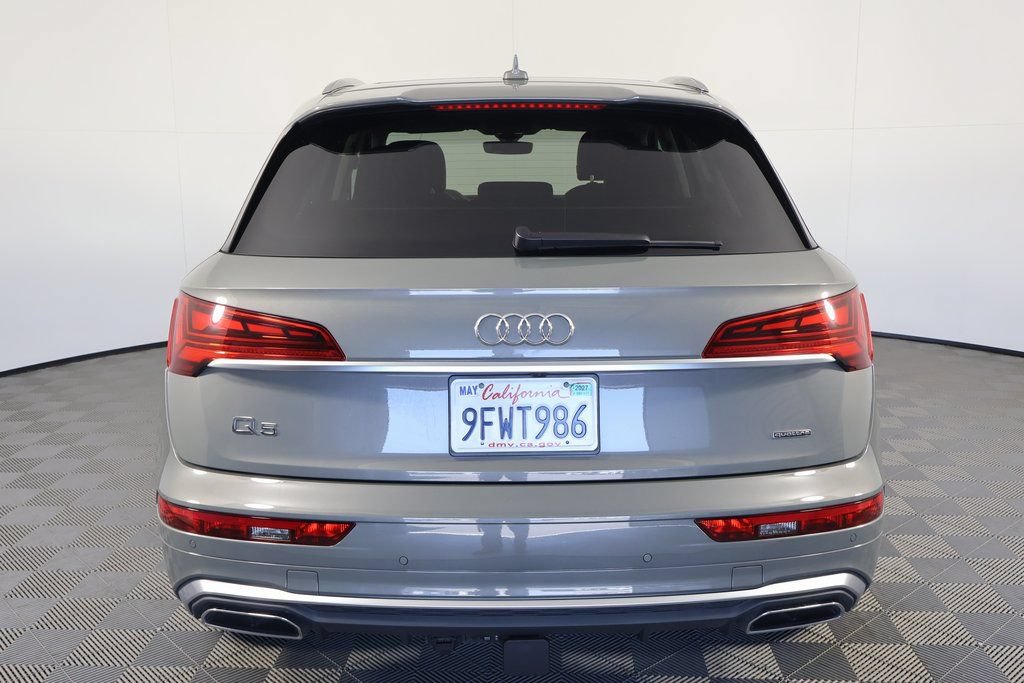Used 2023 Audi Q5 2.0T Premium w/ Convenience Package AWD/4WD image 5
