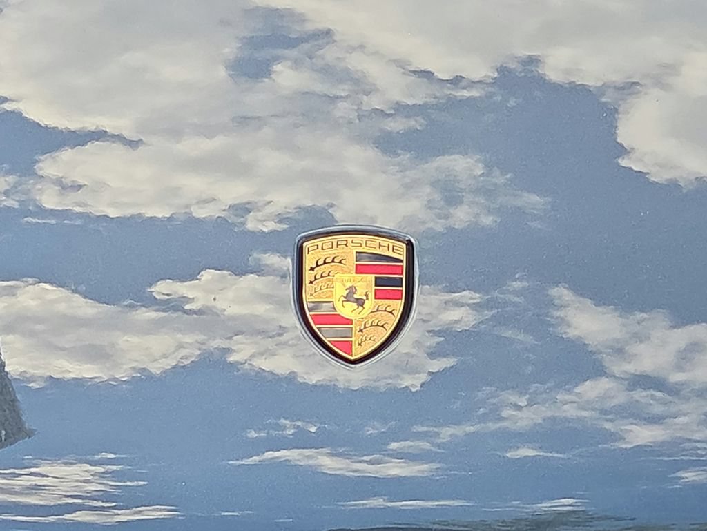 Certified 2018 Porsche Macan GTS AWD/4WD image 28