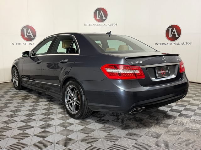 Used 2010 Mercedes-Benz E 350 4MATIC Sedan image 9