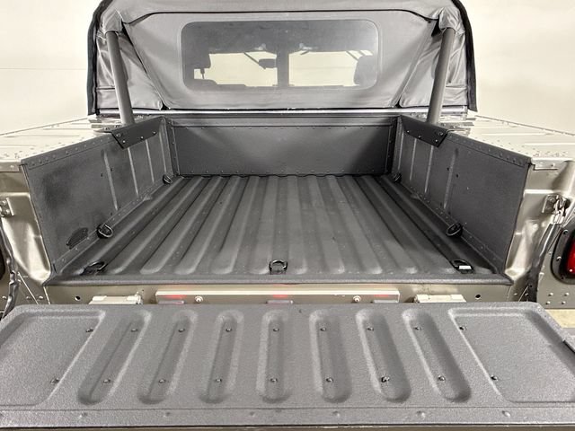 Used 2003 HUMMER H1 4-Door Open Top AWD/4WD image 27