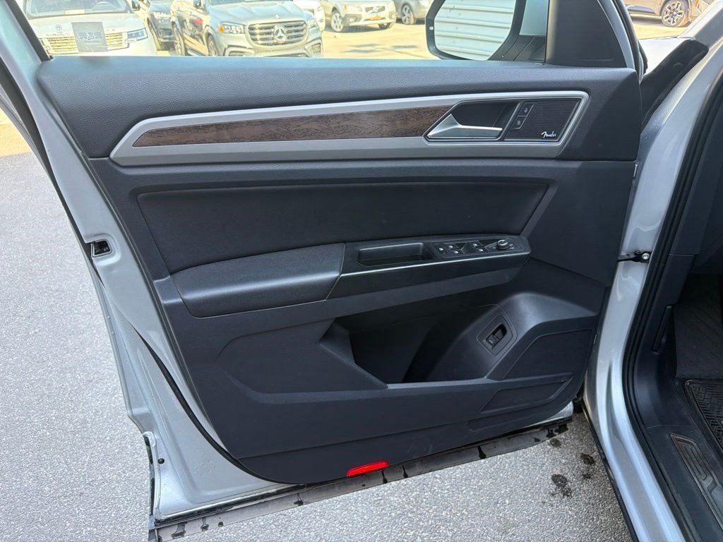 Used 2019 Volkswagen Atlas SEL Premium AWD/4WD image 15