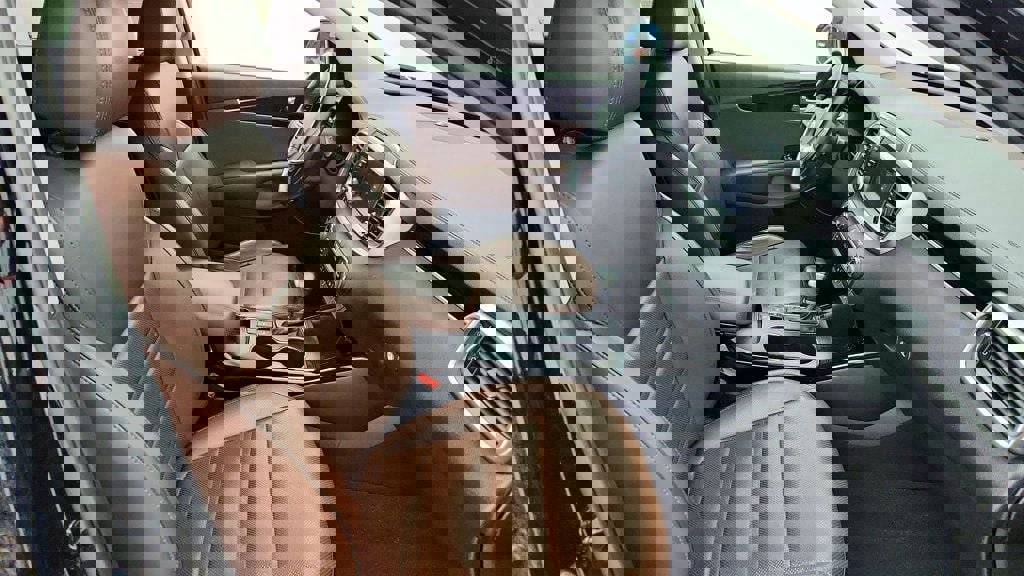 Used 2020 Kia Sorento SX image 26