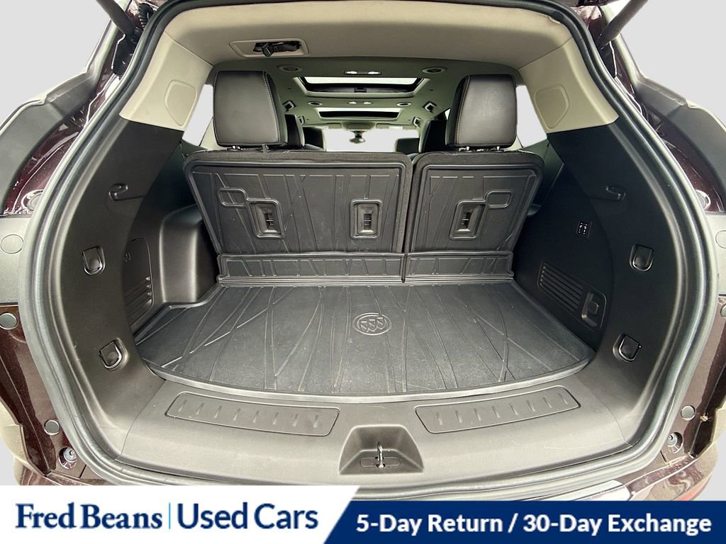 Used 2021 Buick Enclave Avenir w/ Avenir Technology Package AWD/4WD image 32