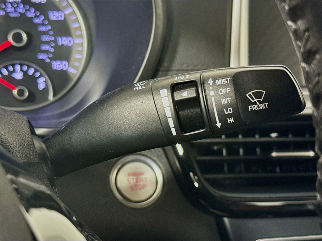 Used 2020 Kia Optima EX image 13