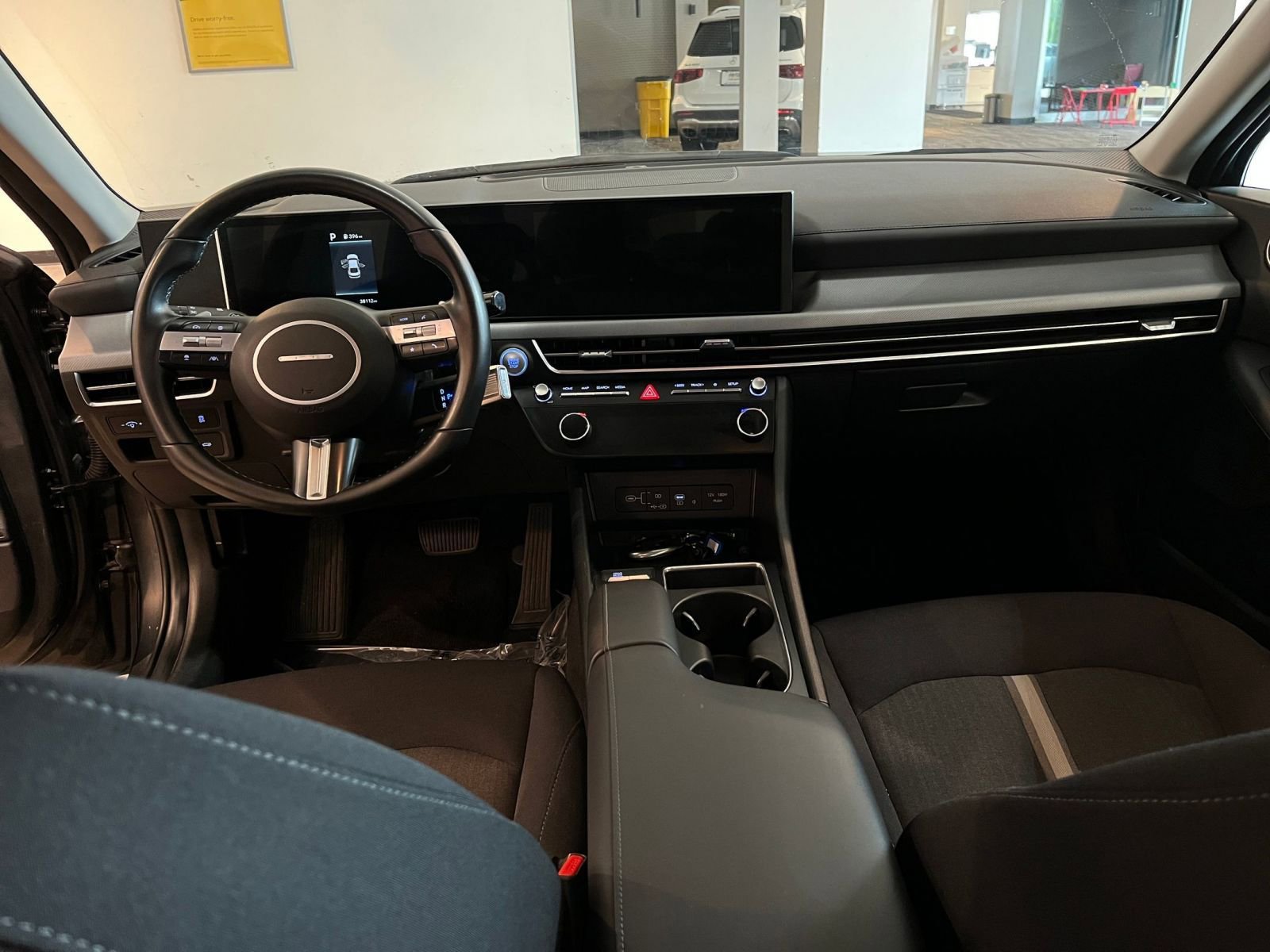Used 2025 Hyundai Sonata SEL FWD image 33