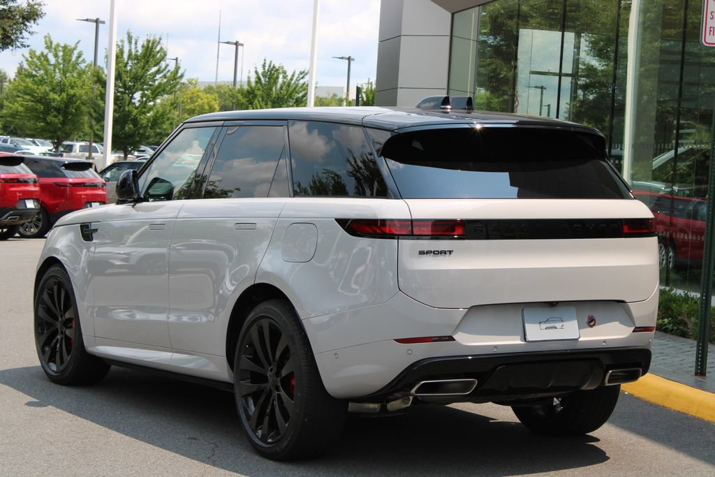 Used 2026 Land Rover Range Rover Sport Autobiography AWD/4WD image 5