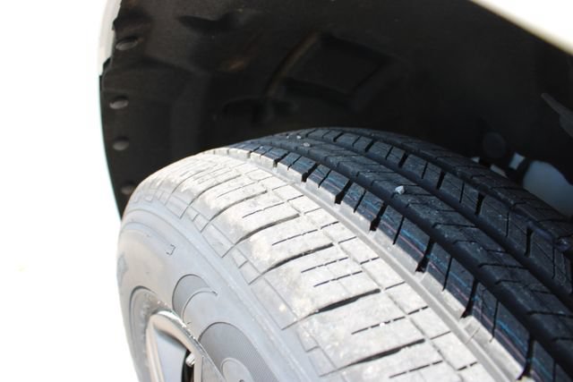 Used 2022 Ford Maverick XL FWD image 11