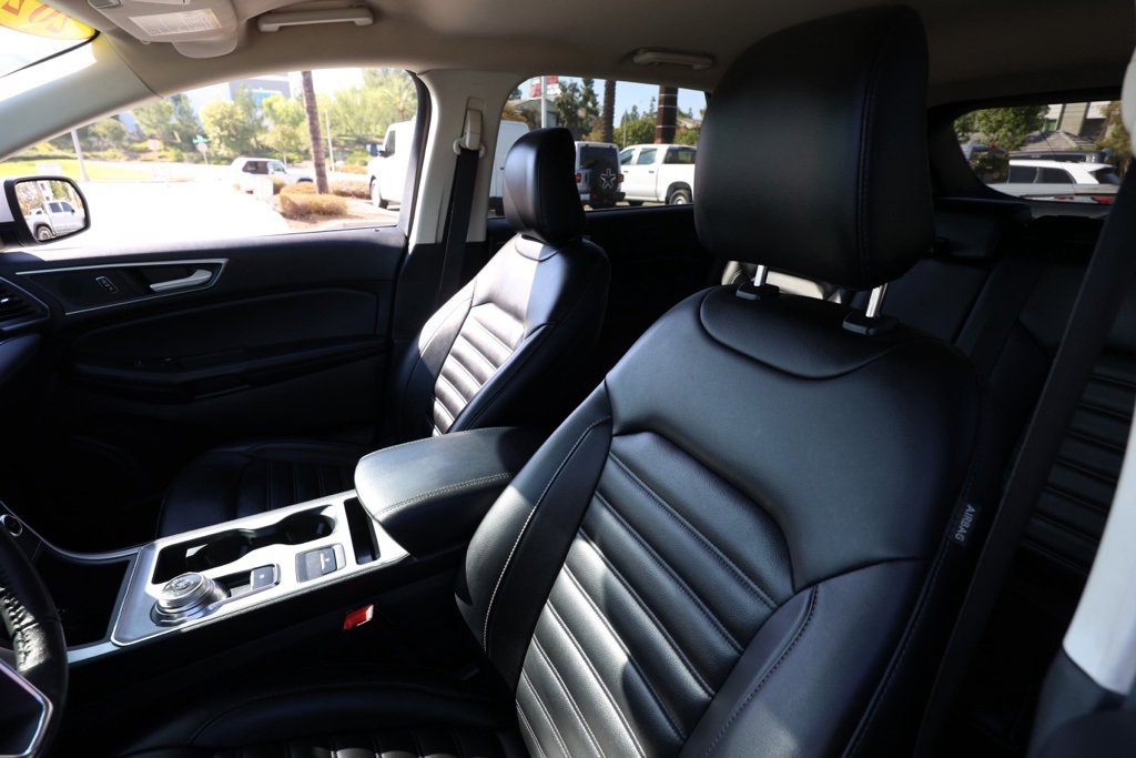 Used 2022 Ford Edge SEL image 15