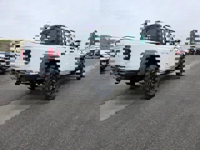 New 2026 Jeep Gladiator Sport image 7