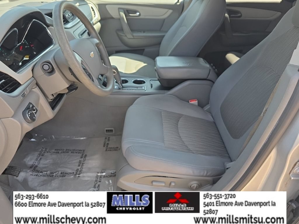 Used 2015 Chevrolet Traverse LS FWD image 13