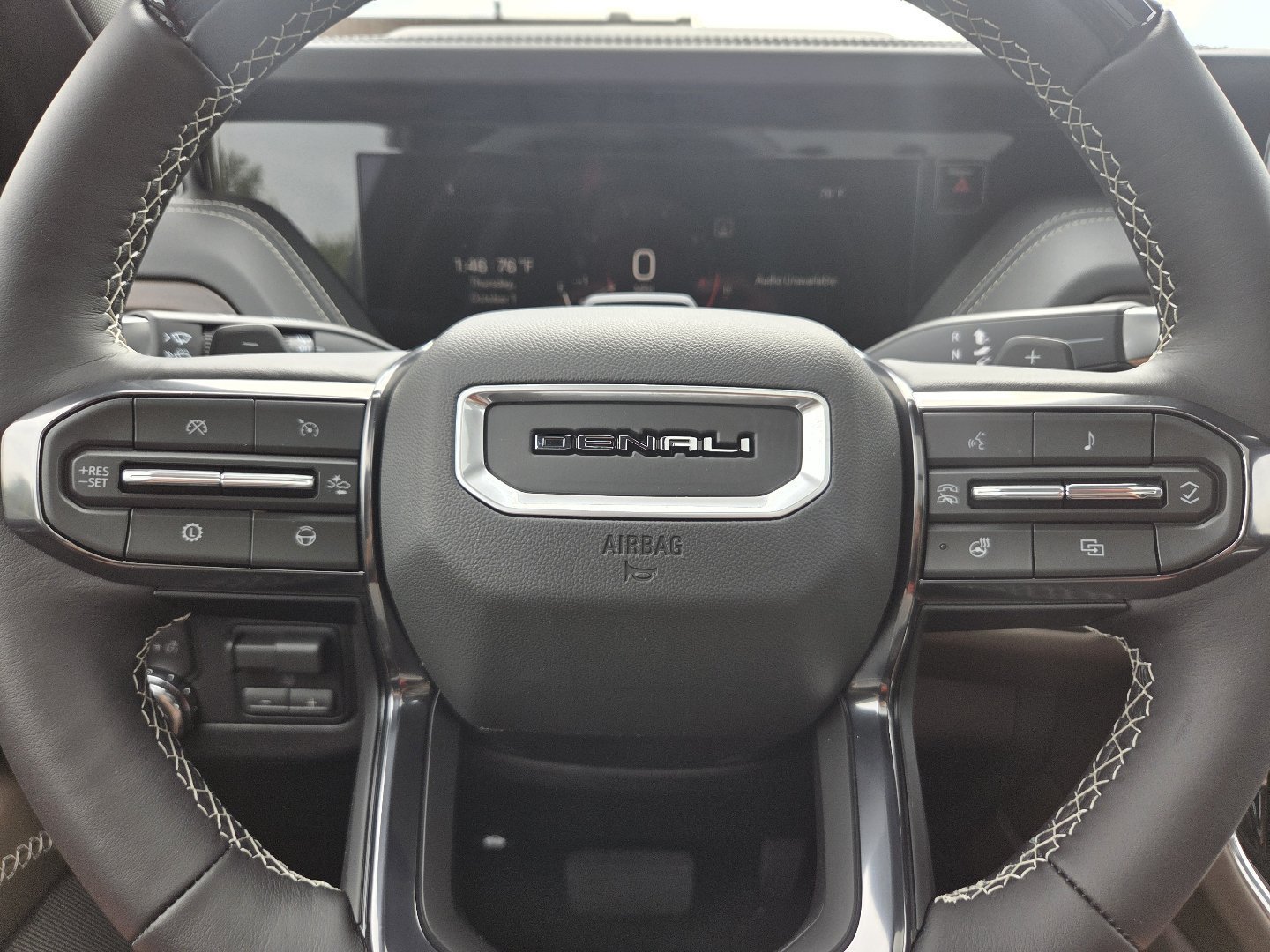 New 2027 GMC Yukon XL Denali Ultimate w/ LPO, Floor Liner Package AWD/4WD image 38