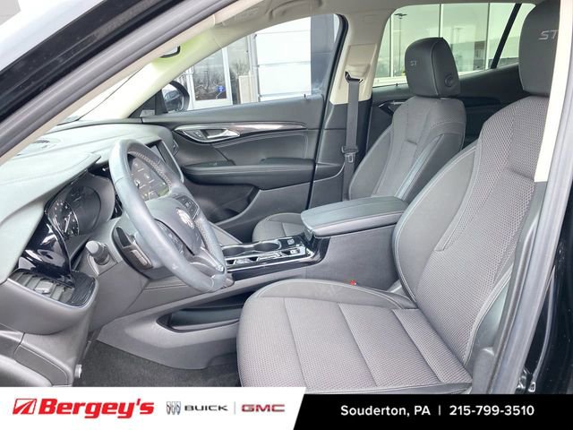 Certified 2023 Buick Envision Preferred w/ Sport Touring Package image 22