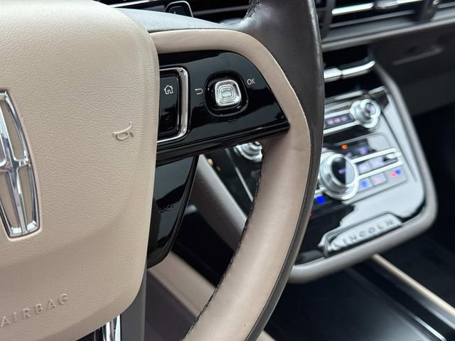 Used 2022 Lincoln Corsair AWD w/ Premium Package image 33