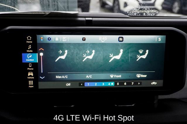 Used 2025 Jeep Gladiator Sport image 13