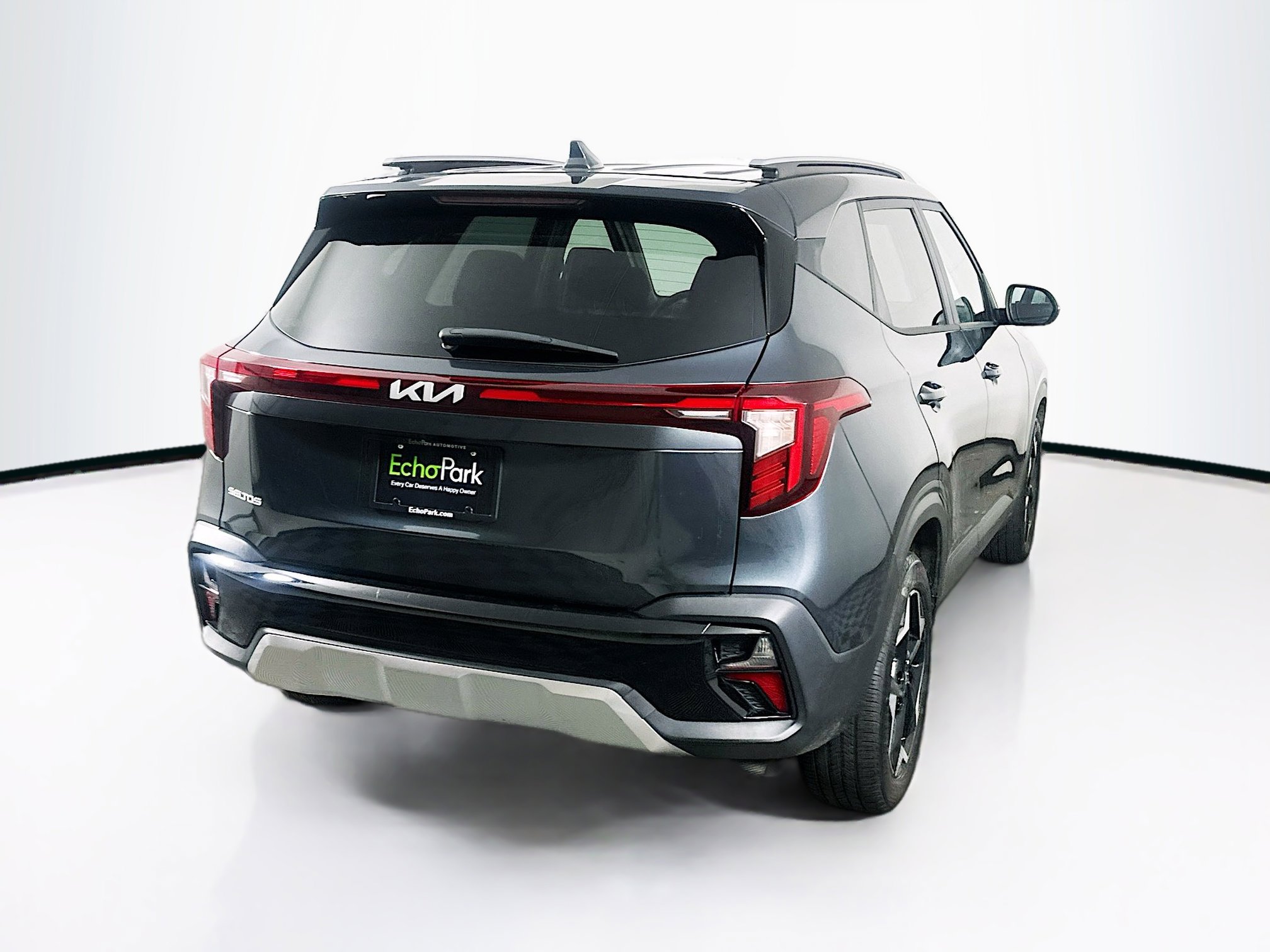 Used 2025 Kia Seltos S FWD image 9