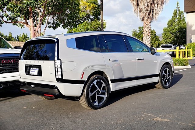 New 2026 Hyundai Ioniq 9 Calligraphy image 10