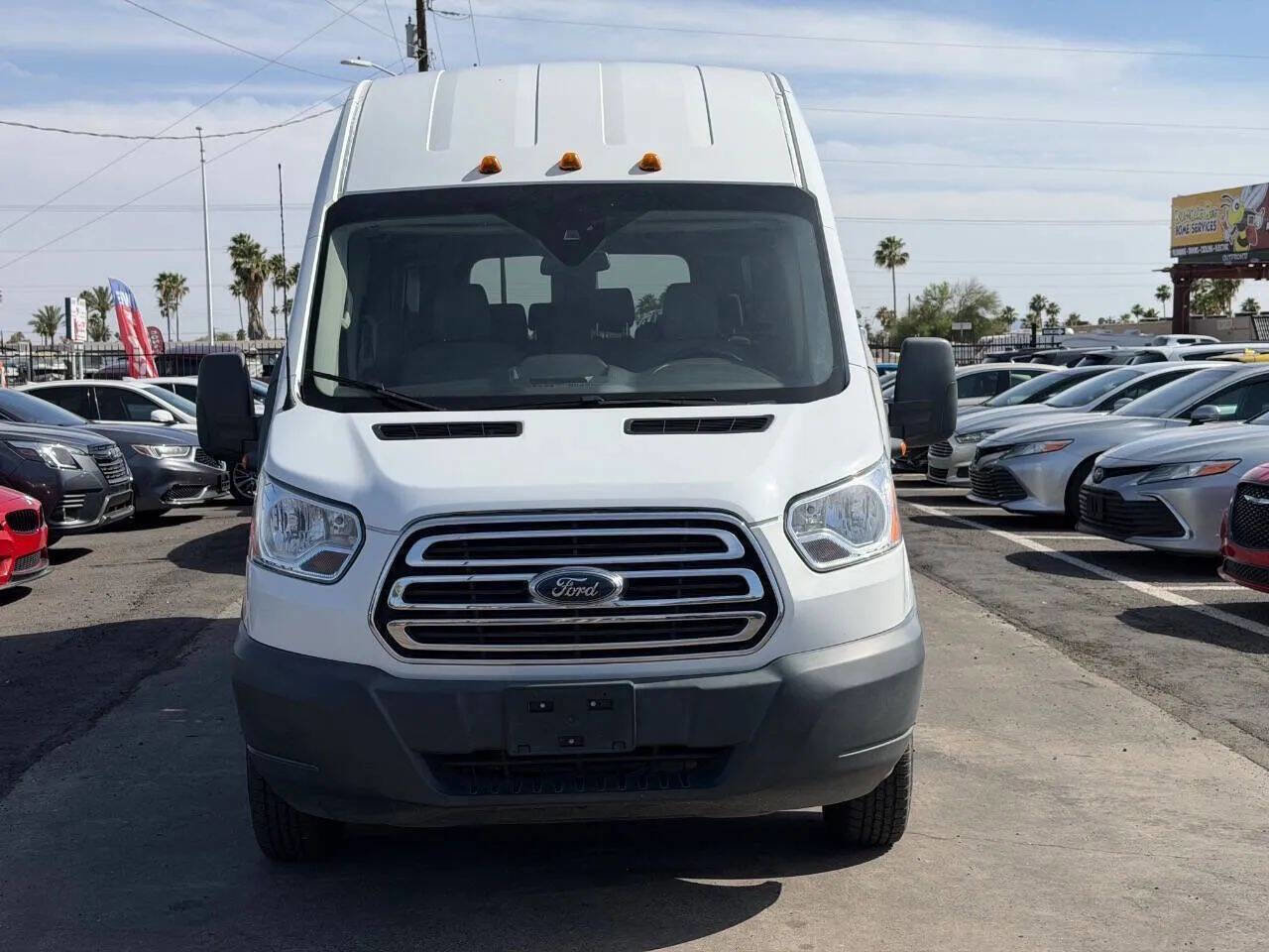 Used 2018 Ford Transit 350 XLT RWD image 16