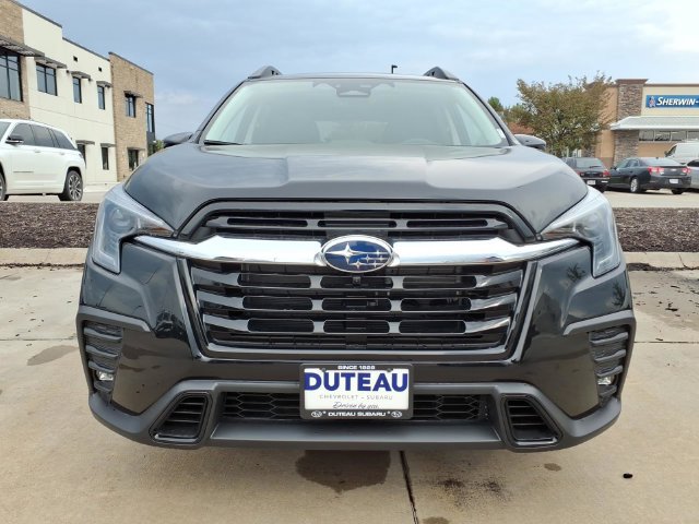 New 2026 Subaru Ascent Limited AWD/4WD image 2