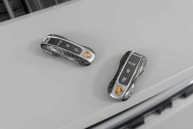 Used 2024 Porsche 911 Carrera T image 31