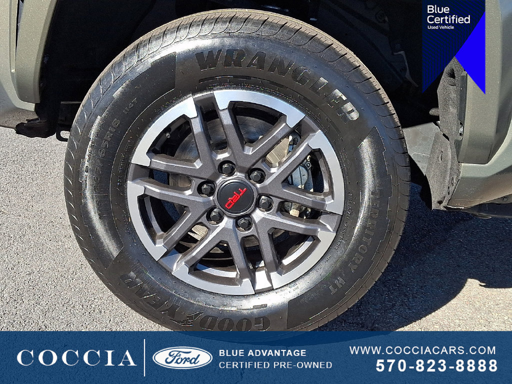 Used 2024 Toyota Tacoma TRD Sport AWD/4WD image 8