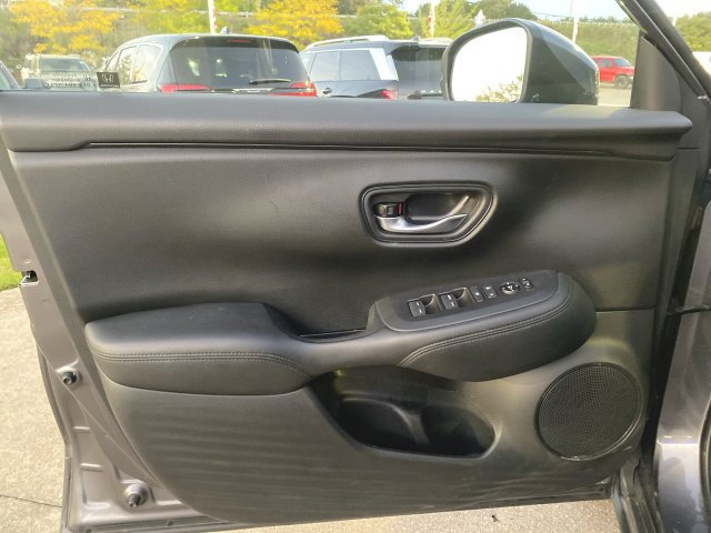 Used 2025 Honda HR-V LX image 18