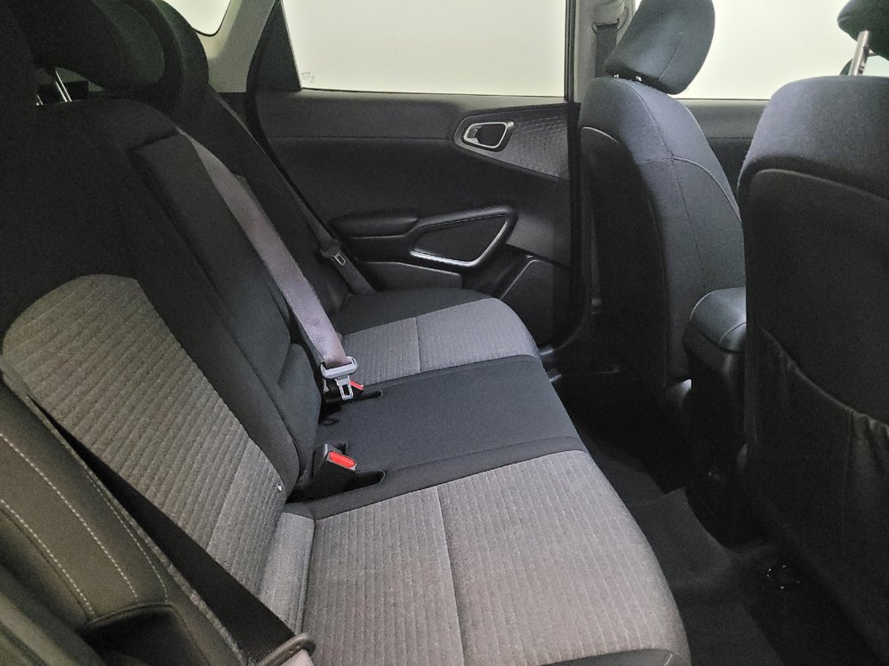 Used 2021 Kia Soul EX image 19