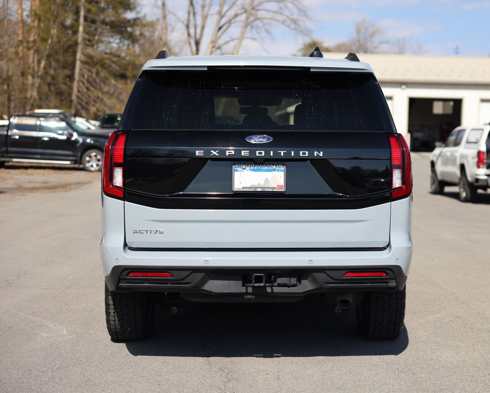 Certified 2025 Ford Expedition Active image 7