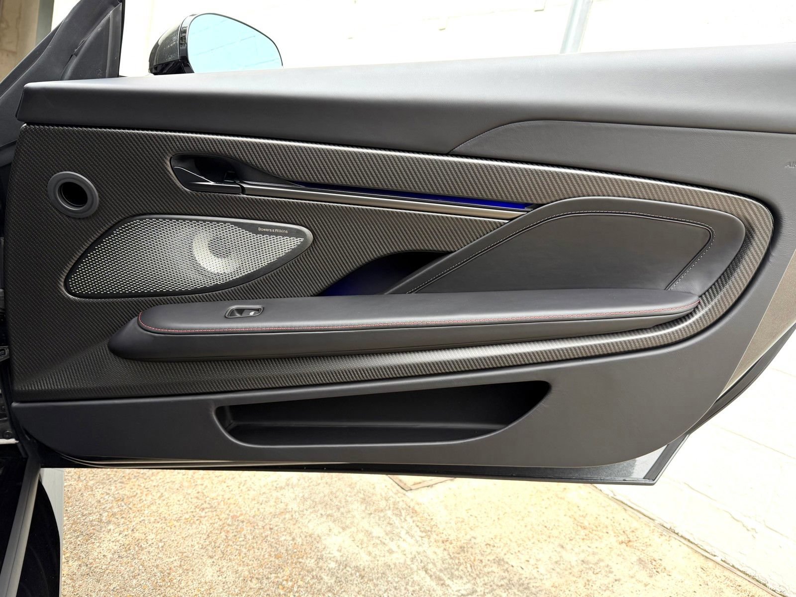 New 2026 Aston Martin Vanquish Convertible RWD image 20
