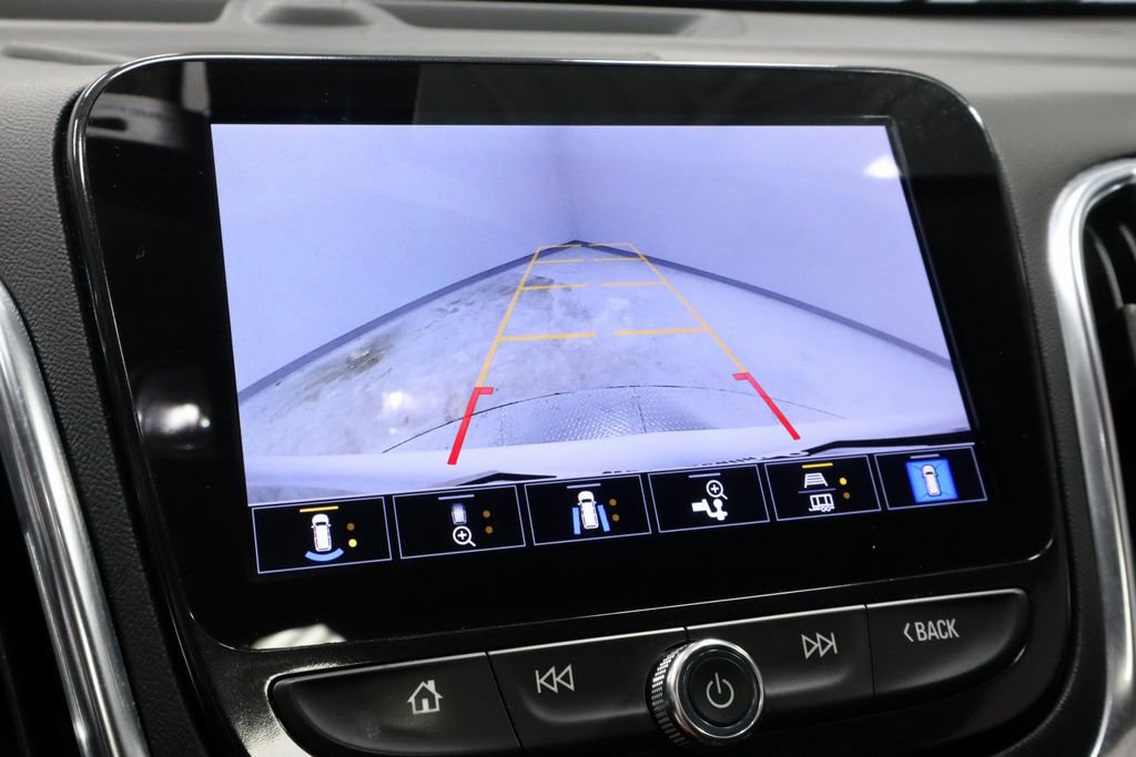 Used 2022 Chevrolet Equinox Premier AWD/4WD image 2