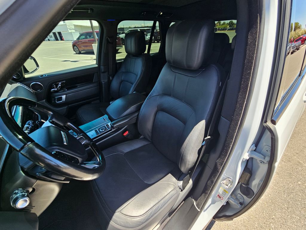 Used 2019 Land Rover Range Rover HSE AWD/4WD image 7