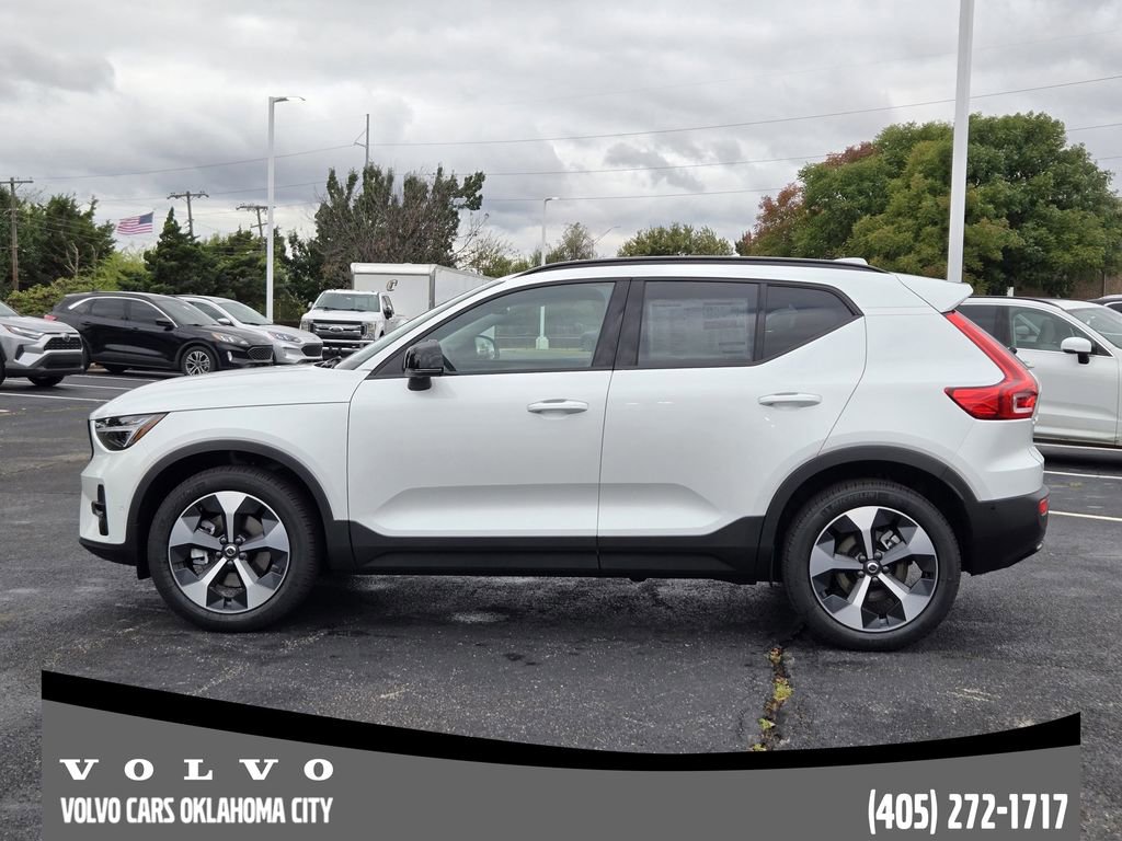 New 2026 Volvo XC40 B5 Plus w/ Protection Package Premier image 3