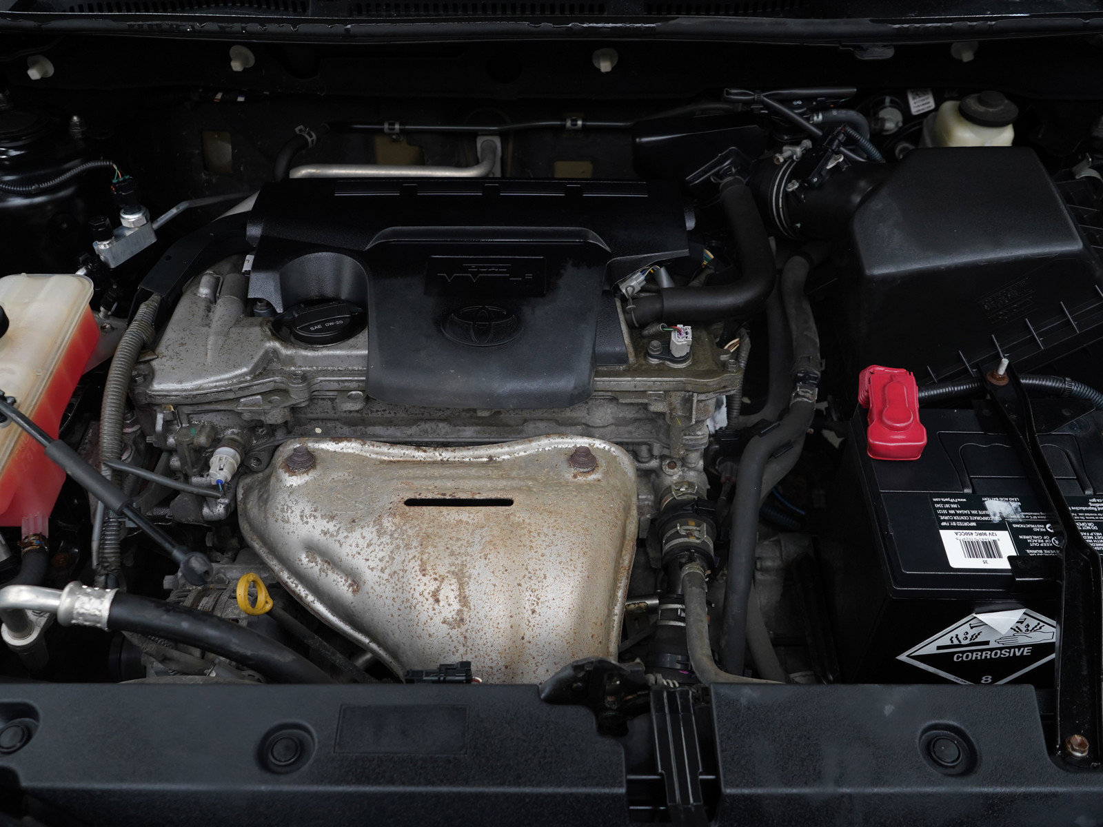 Used 2015 Toyota RAV4 XLE AWD/4WD image 28