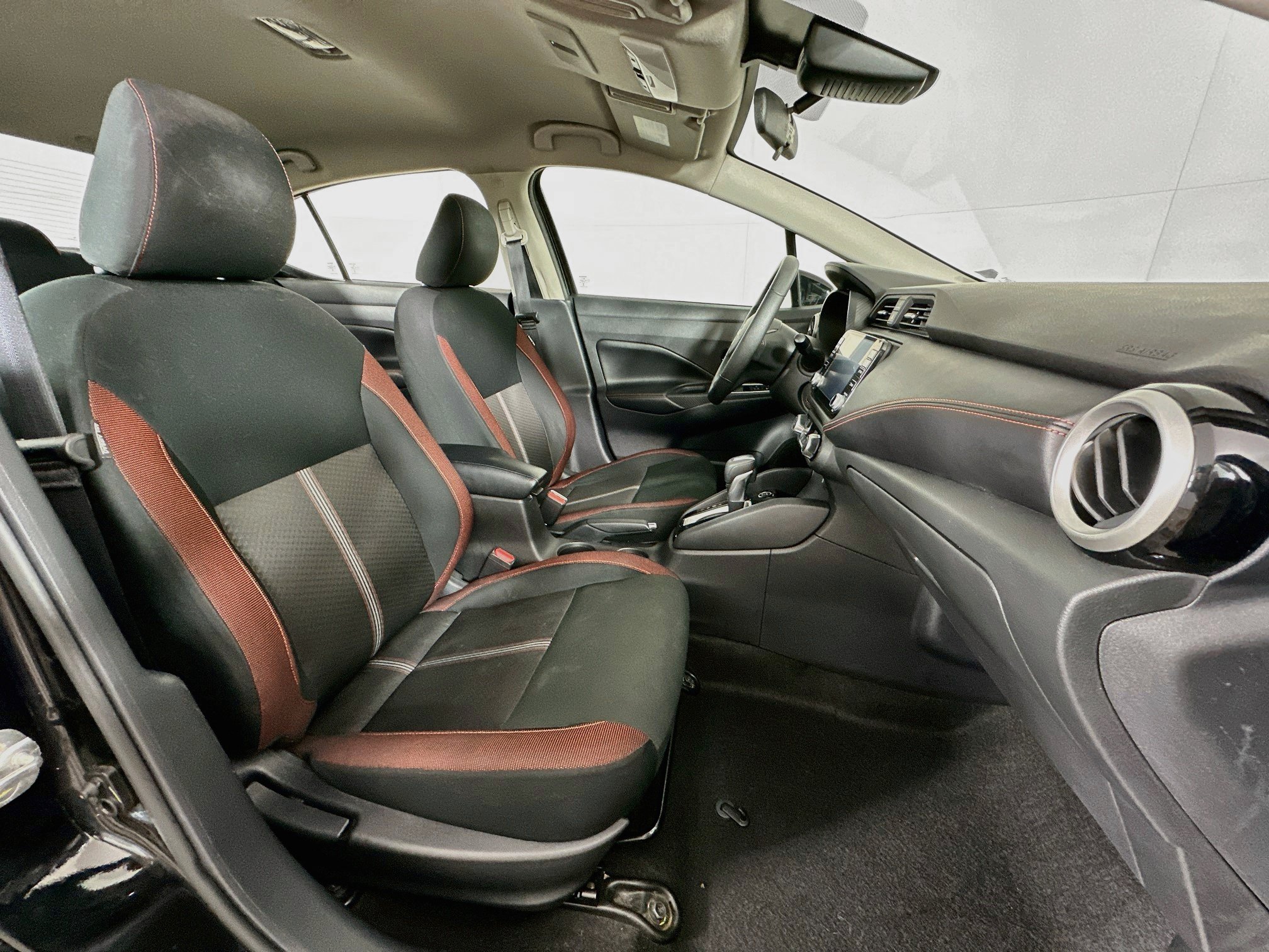 Used 2024 Nissan Versa SR w/ Trunk Package FWD image 29
