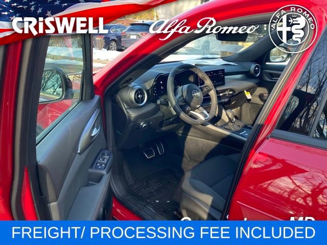New 2025 Alfa Romeo Tonale AWD/4WD image 17