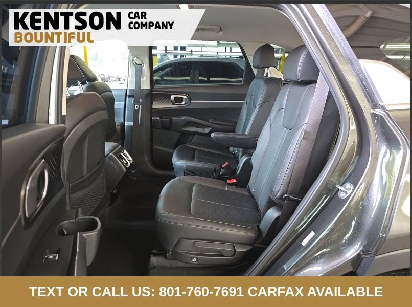 Used 2025 Kia Sorento EX AWD/4WD image 5