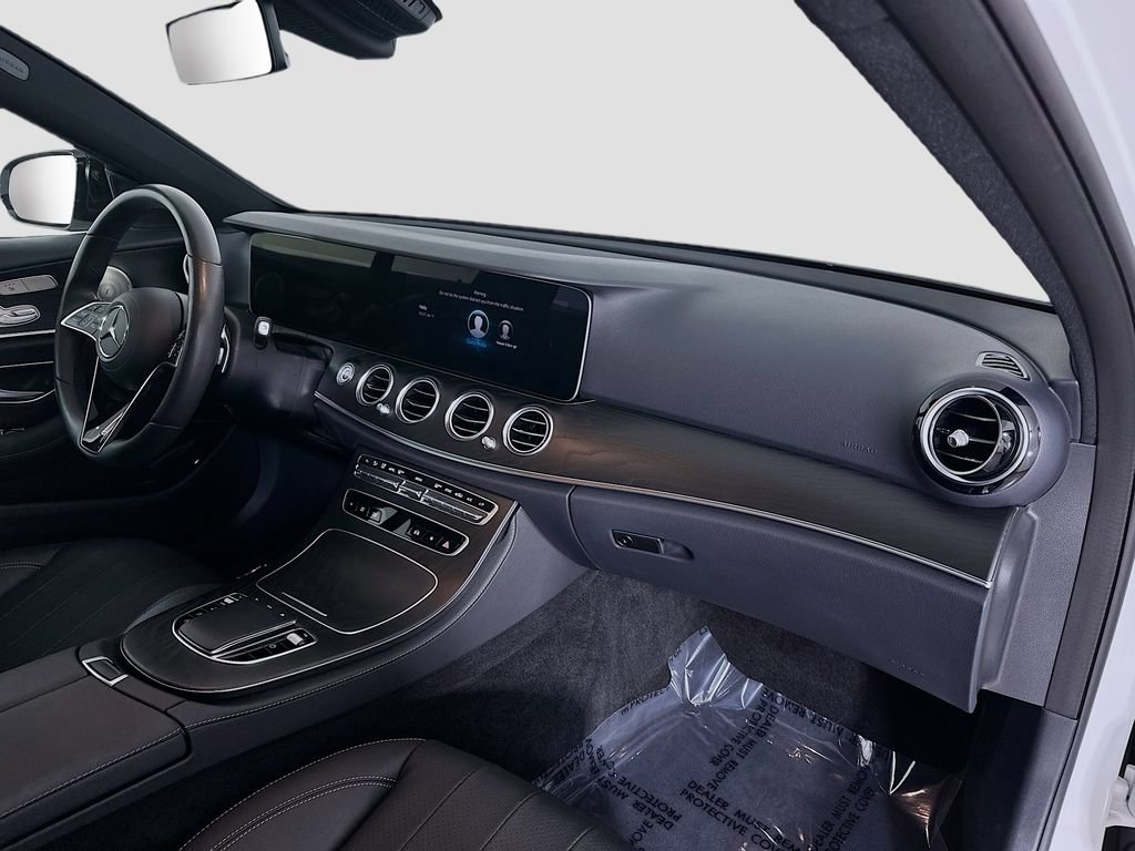 Used 2023 Mercedes-Benz E 350 Sedan image 32