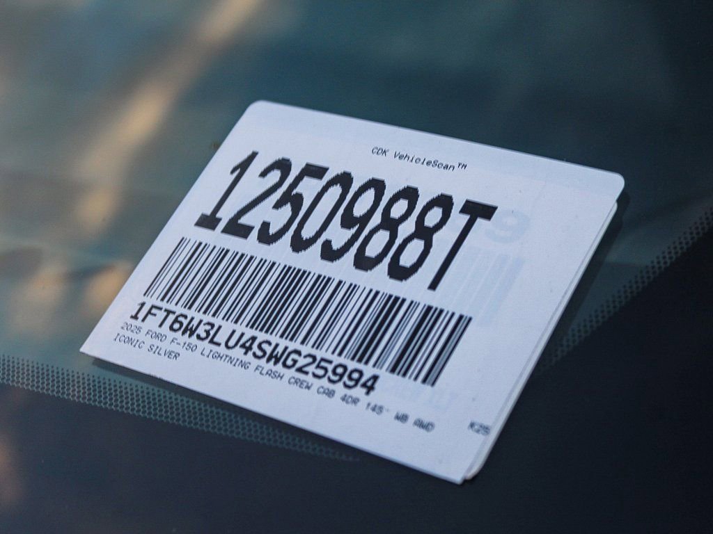 New 2025 Ford F150 Lightning Flash image 28