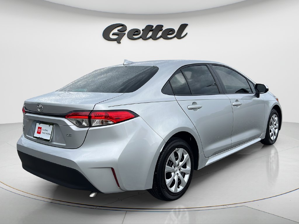 Used 2025 Toyota Corolla LE FWD image 5