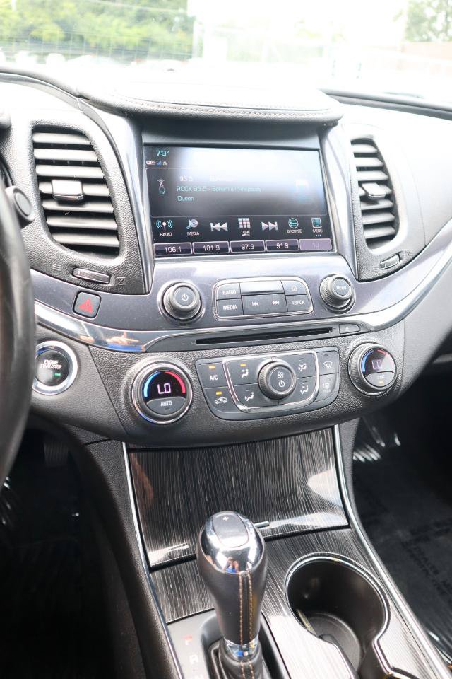 Used 2018 Chevrolet Impala Premier FWD image 20