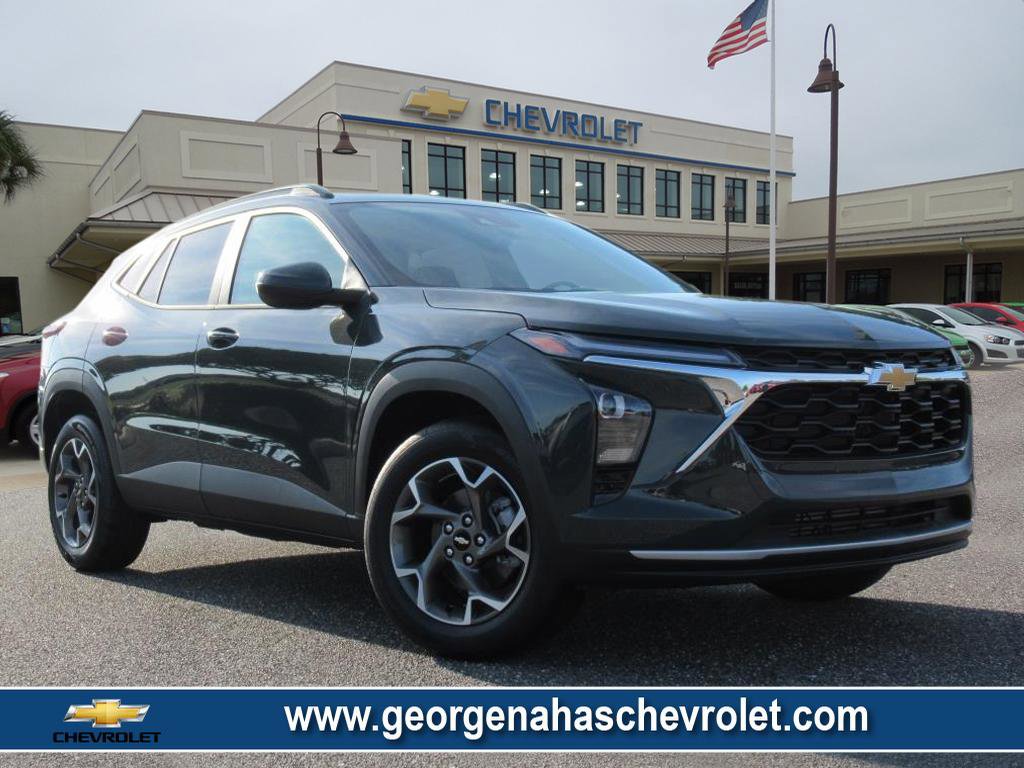 New 2025 Chevrolet Trax LT