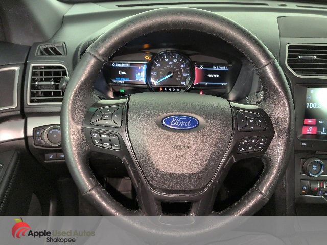 Used 2017 Ford Explorer XLT w/ Equipment Group 202A image 20