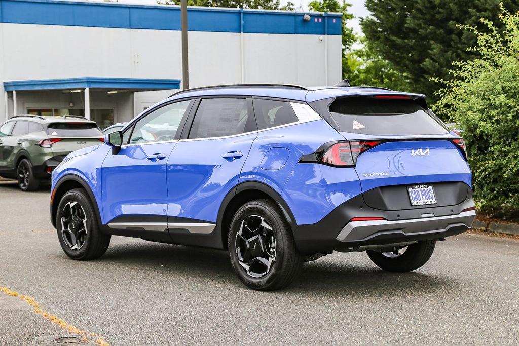 Certified 2026 Kia Sportage EX w/ EX Panorama Roof Package AWD/4WD image 7