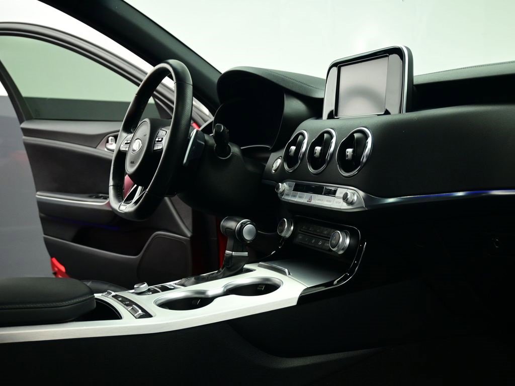 Certified 2019 Kia Stinger GT image 33